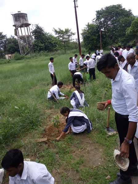 Plantation at GP Jaunpur